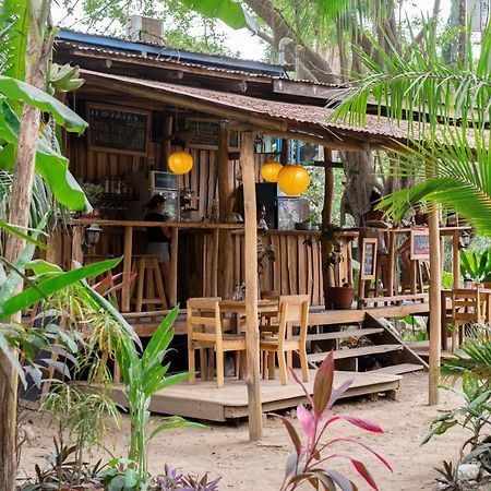 הוסטל Playa Santa Teresa  Casa Del Mar Surf Destiny מראה חיצוני תמונה